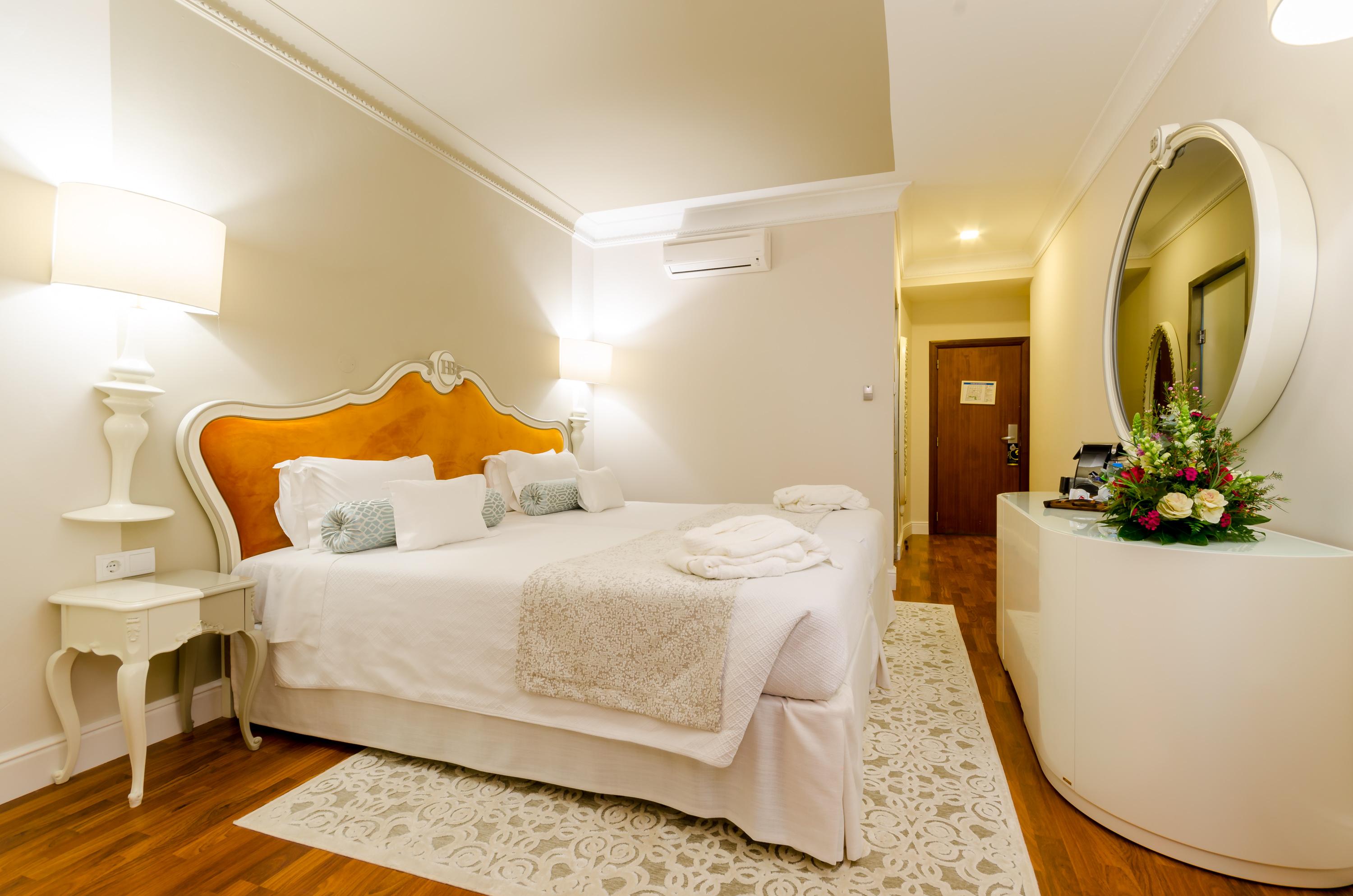Hotel Borges Chiado Lisbon Exterior photo